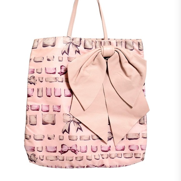 Valentino red tote with pink leather bow and dustbag - Picture 1 of 3